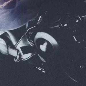 P1G-TAC ФУТБОЛКА З ПРИНТОМ ПІЛОТ GRAPHITE UA281-29891-GT-PLT