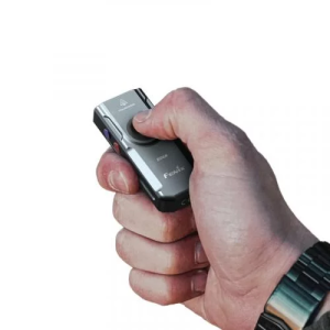 FENIX ЛІХТАР-БРЕЛОК УНІВЕРСАЛЬНИЙ E06R LIGHT BLUE E06R-TQ