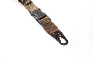 FRAG ОРУЖЕЙНЫЙ ОДНОТОЧЕЧНЫЙ РЕМЕНЬ С КАРАБИНОМ COYOTE