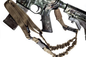 FRAG ОРУЖЕЙНЫЙ ОДНОТОЧЕЧНЫЙ РЕМЕНЬ С КАРАБИНОМ COYOTE