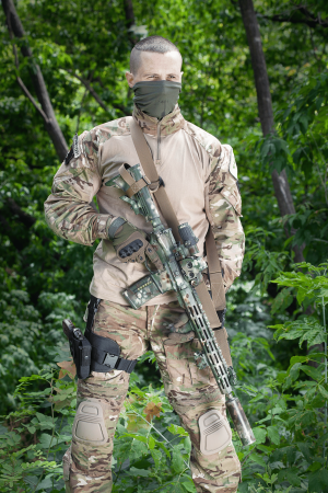FRAG ОРУЖЕЙНЫЙ ТРЁХТОЧЕЧНЫЙ РЕМЕНЬ С КАРАБИНОМ И АНТАБКОЙ QD MAX COYOTE