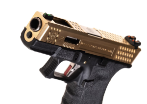 WE ПИСТОЛЕТ GLOCK 19 FORCE METAL BLACK-BRONZE GREEN GAS HS2794